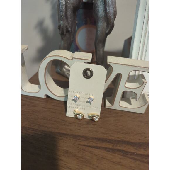 Anthropologie Festive Crystal Post Stud Earrings - Picture 2 of 3